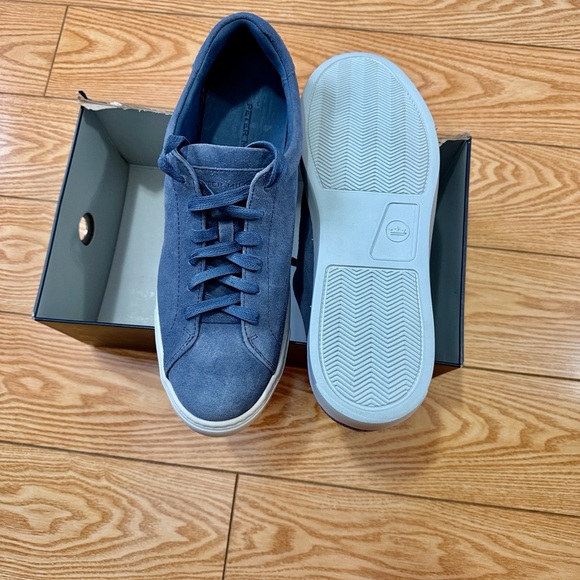 Peter Millar Navy Suede Men\'s Sneakers